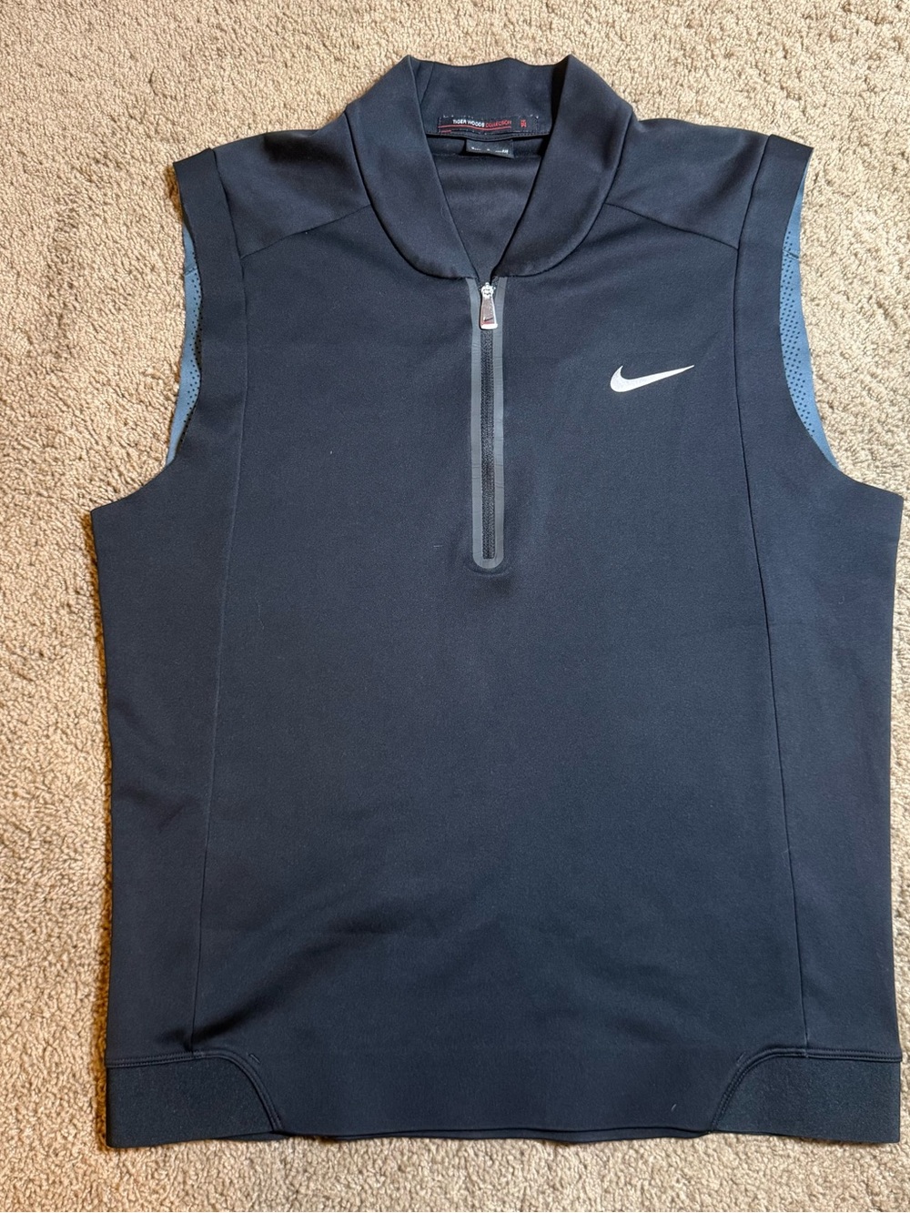 Nike Tiger Woods Collection Mens Golf Polo Shirt Small Black Sleeveless 1/4 Zip